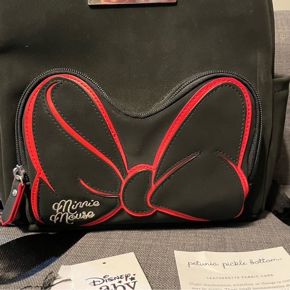 NWOT Petunia Pickle Bottom District Backpack in Disney's Signature Minnie Mouse - Picture 3 of 11
